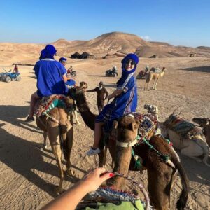 Balade en dromadaire à Agafay